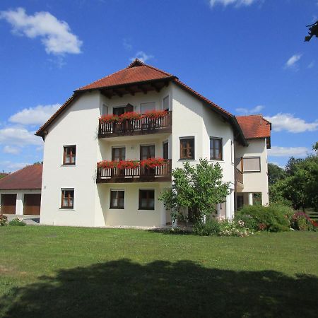 Pension Eva Нойгаус-ам-Інн Екстер'єр фото